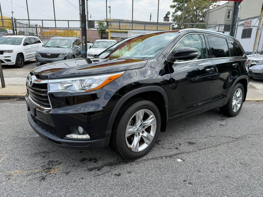 Used 2015 Toyota Highlander Limited AWD/4WD image 3