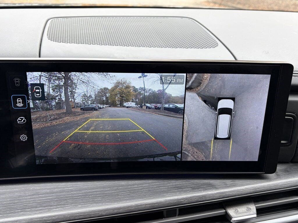 Used 2024 Hyundai Santa Fe Limited image 15