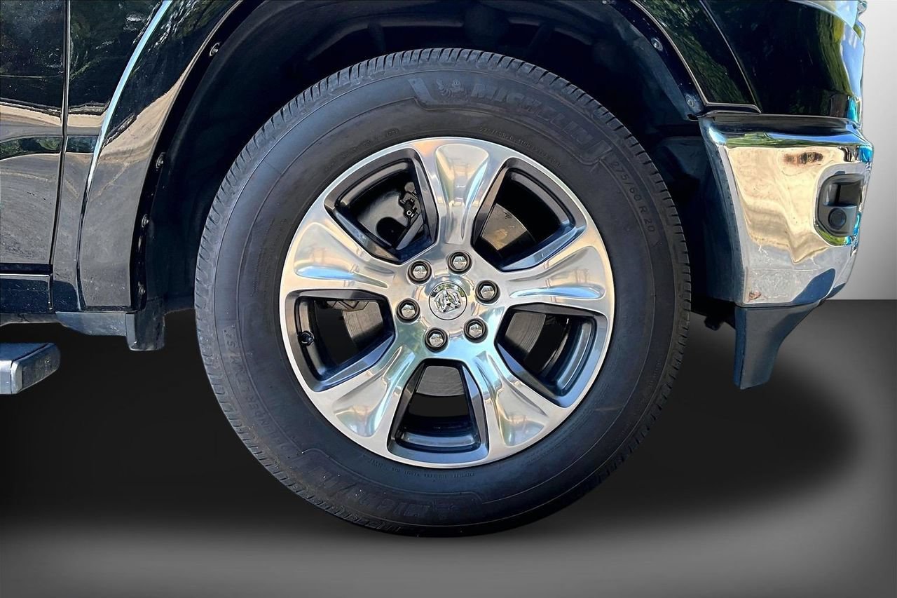 Used 2022 RAM 1500 Laramie AWD/4WD image 32