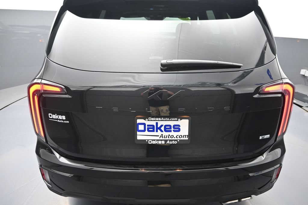 Certified 2025 Kia Telluride SX Prestige X-Pro AWD/4WD image 37