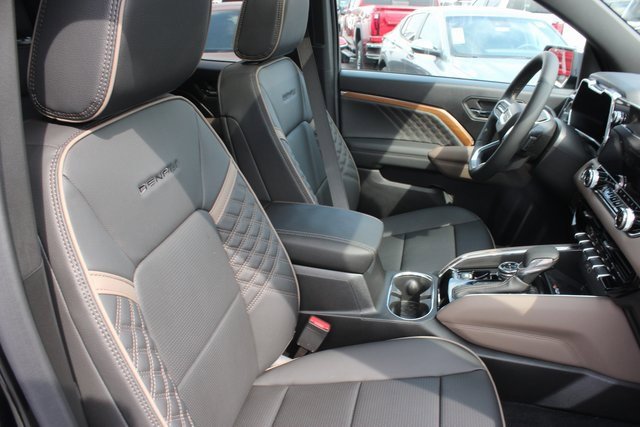 New 2026 GMC Canyon Denali w/ LPO, Denali Black Edition image 27
