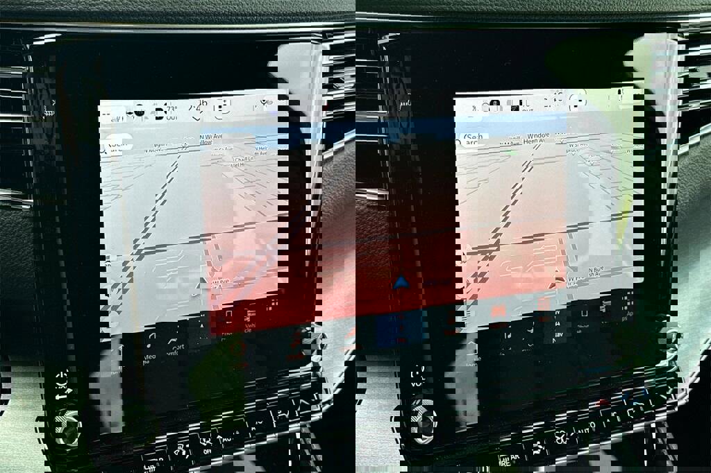 New 2025 Jeep Wagoneer 4WD image 17