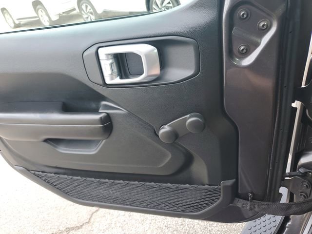 Used 2021 Jeep Wrangler Unlimited Sport AWD/4WD image 23