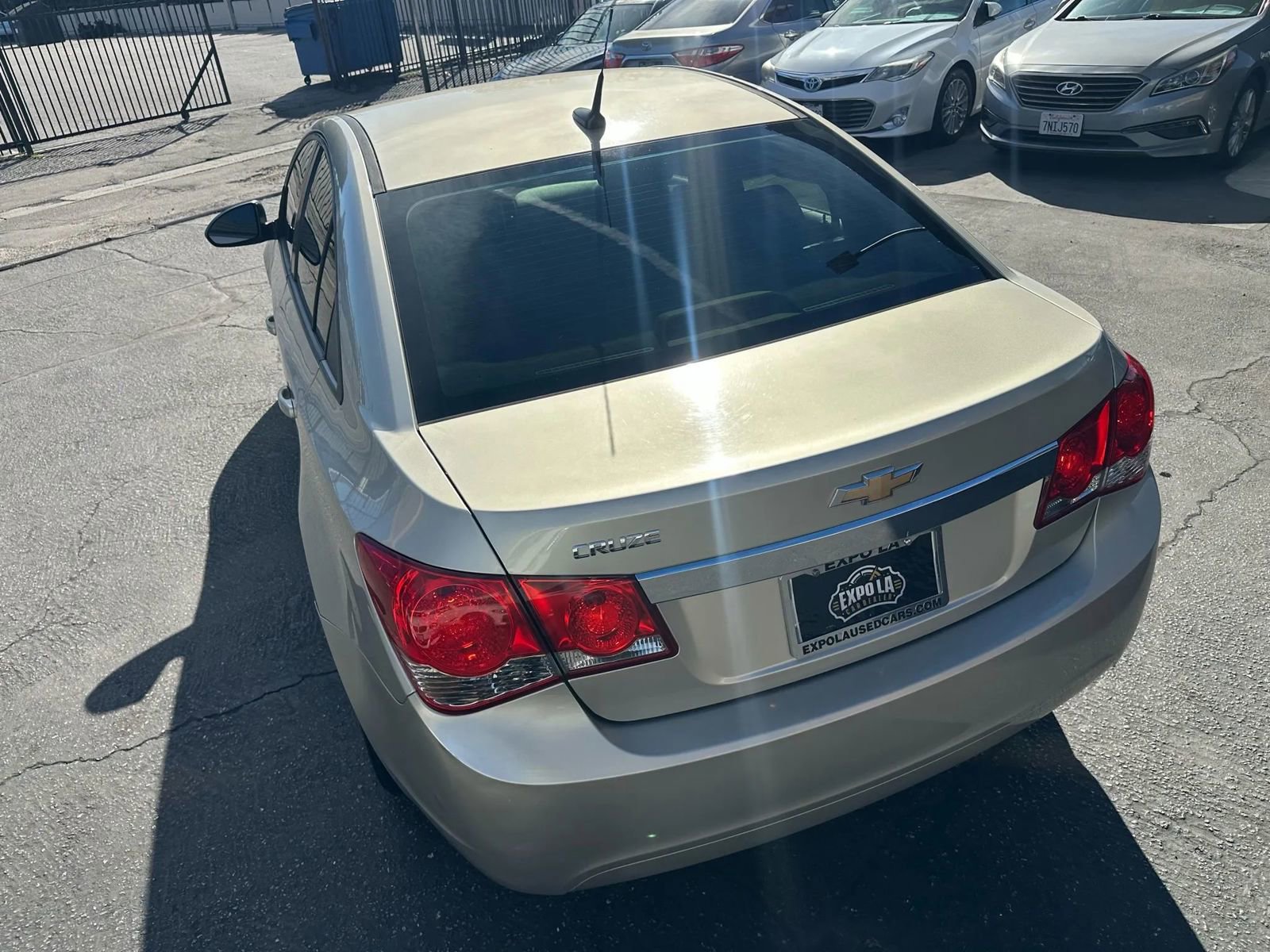 Used 2014 Chevrolet Cruze LS image 26