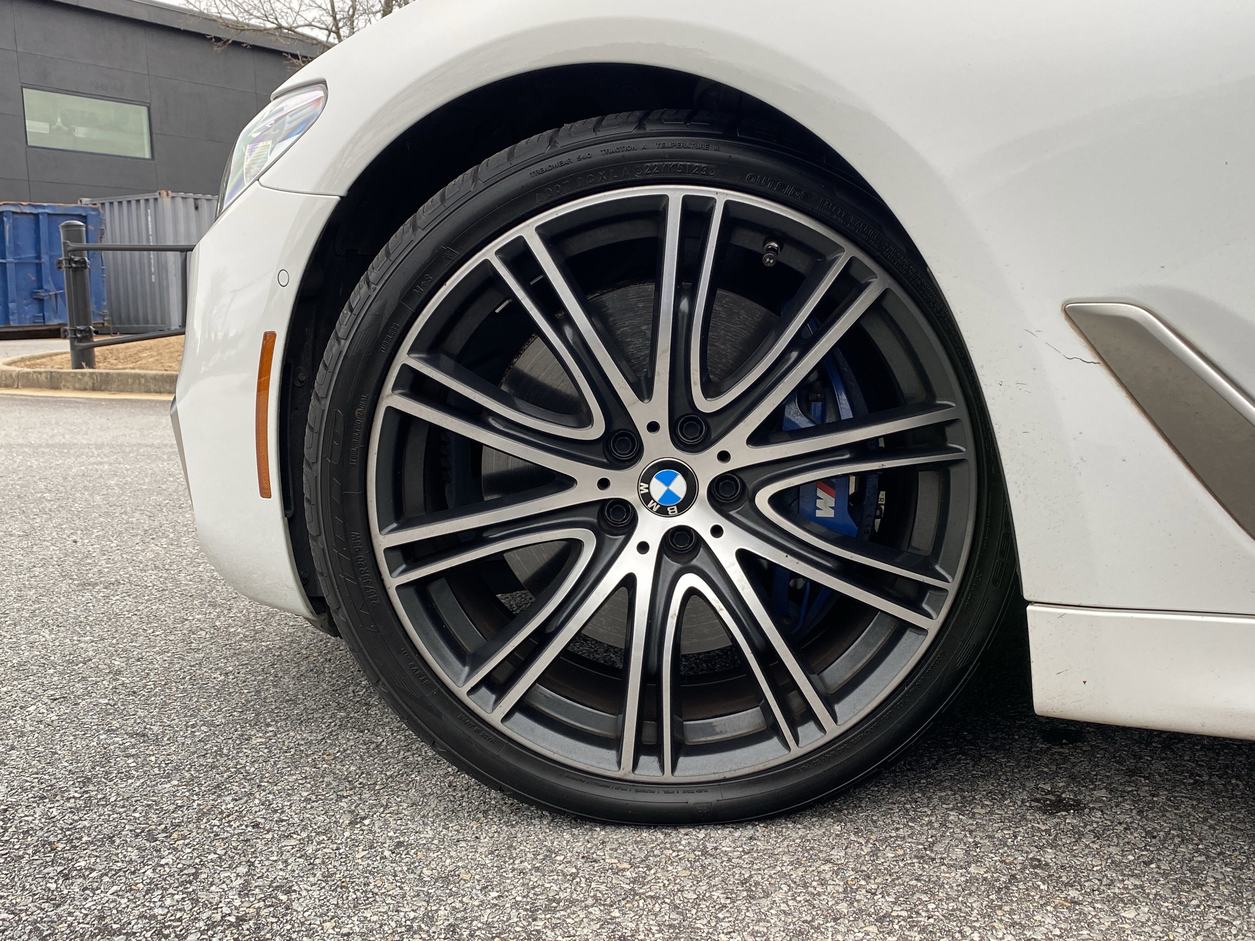 Used 2020 BMW M550i xDrive w/ Premium Package image 17