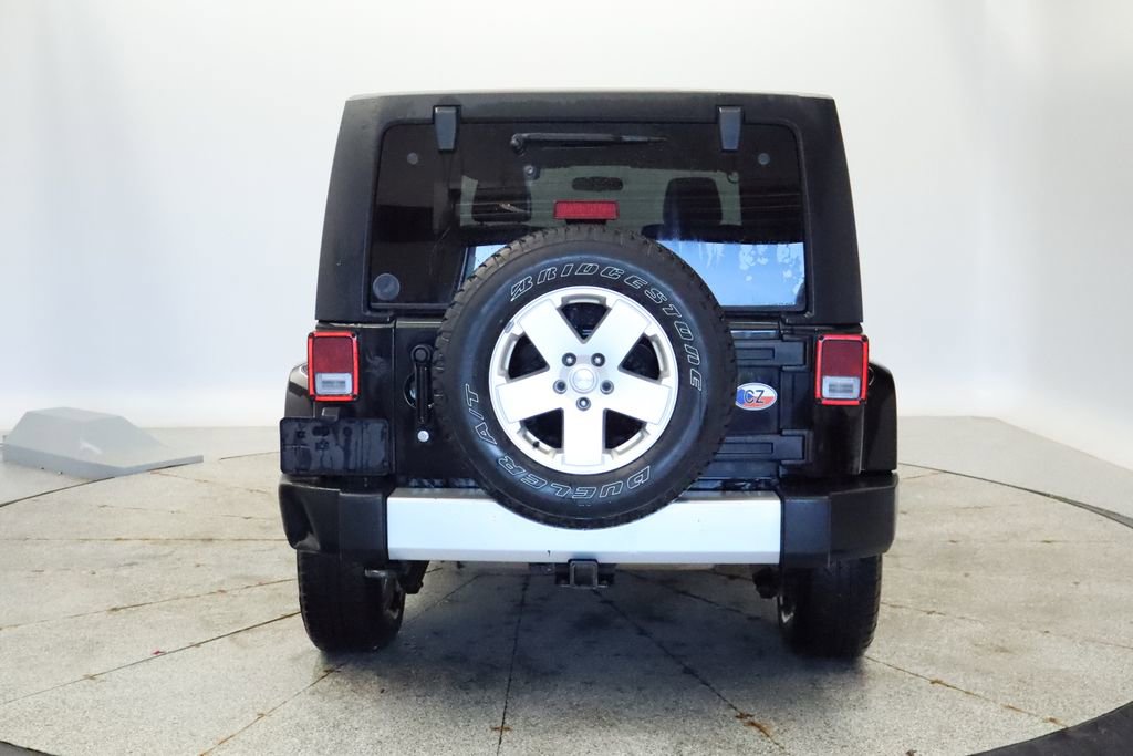 Used 2011 Jeep Wrangler Unlimited Sahara w/ Dual Top Group image 4