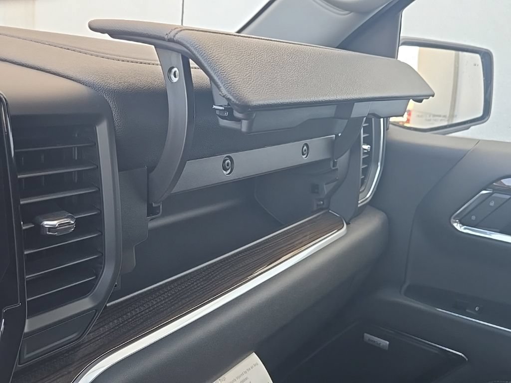 New 2026 Chevrolet Silverado 1500 RST w/ RST All Star Premium Package AWD/4WD image 26