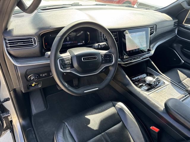 Used 2024 Jeep Wagoneer L Series III w/ Flexible Seating Group image 24