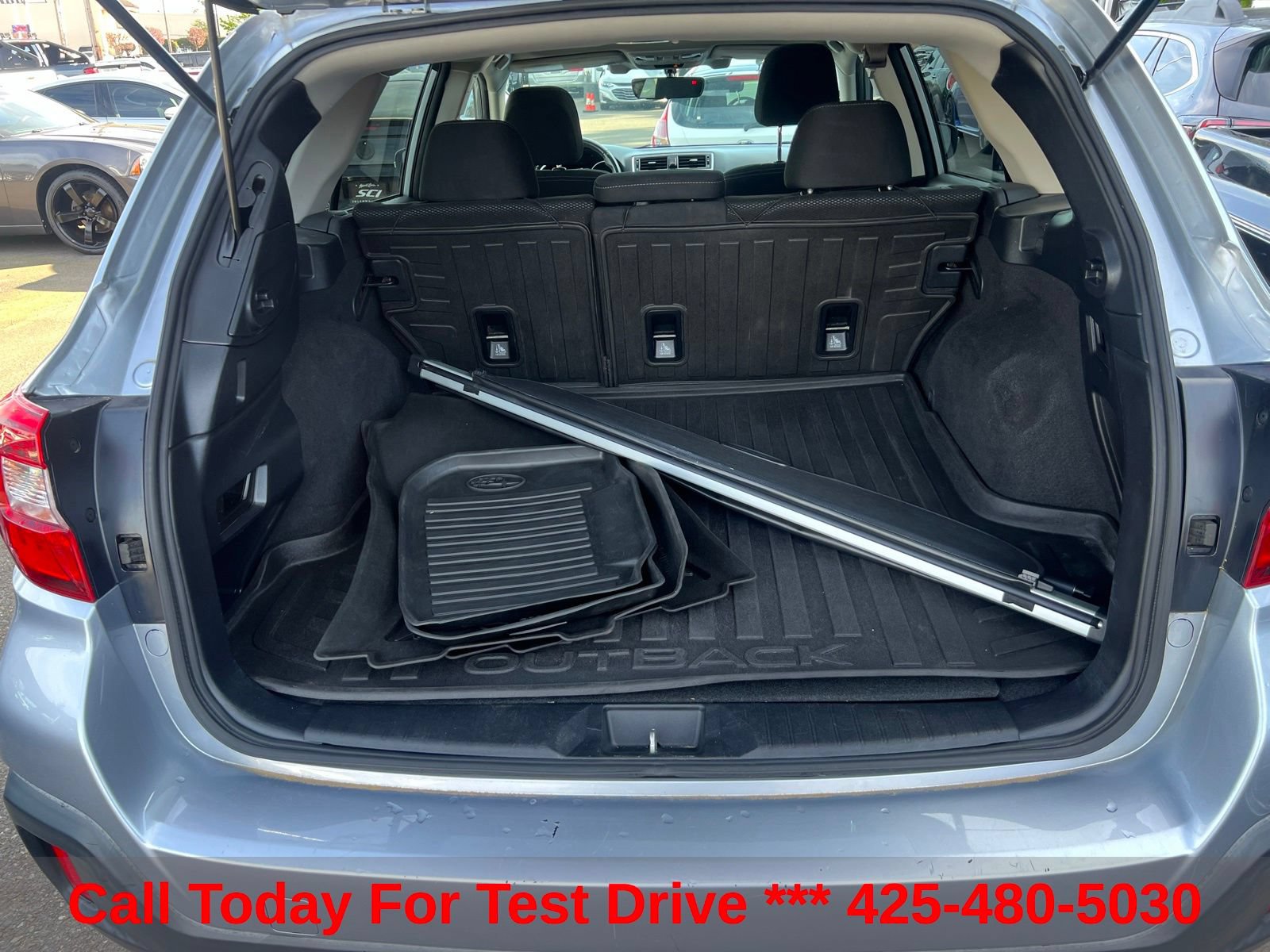 Used 2018 Subaru Outback 2.5i Premium AWD/4WD image 13