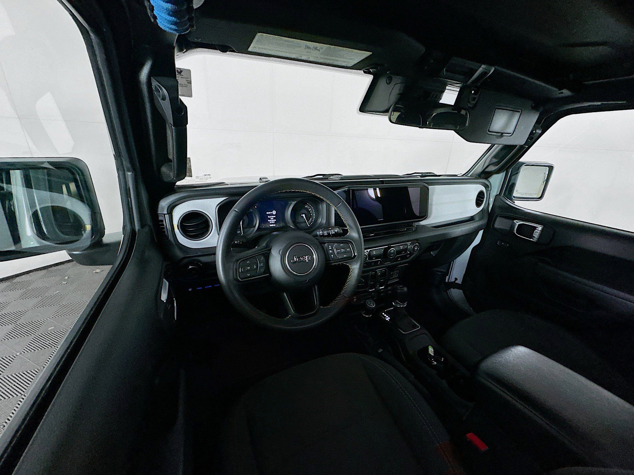 Used 2024 Jeep Wrangler Willys image 18