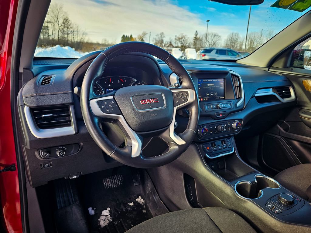 Used 2020 GMC Terrain SLE w/ Driver Convenience Package image 14