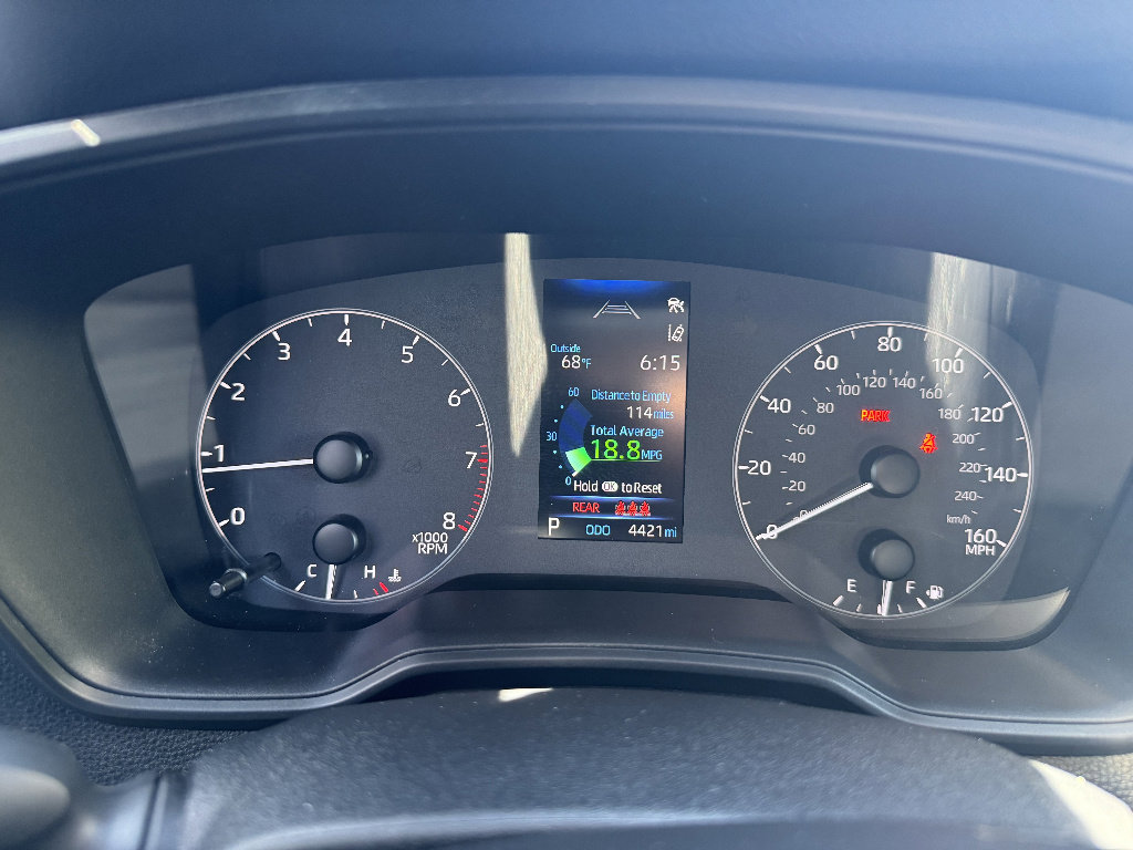 Certified 2024 Toyota Corolla Cross LE w/ Moonroof Package AWD/4WD image 14