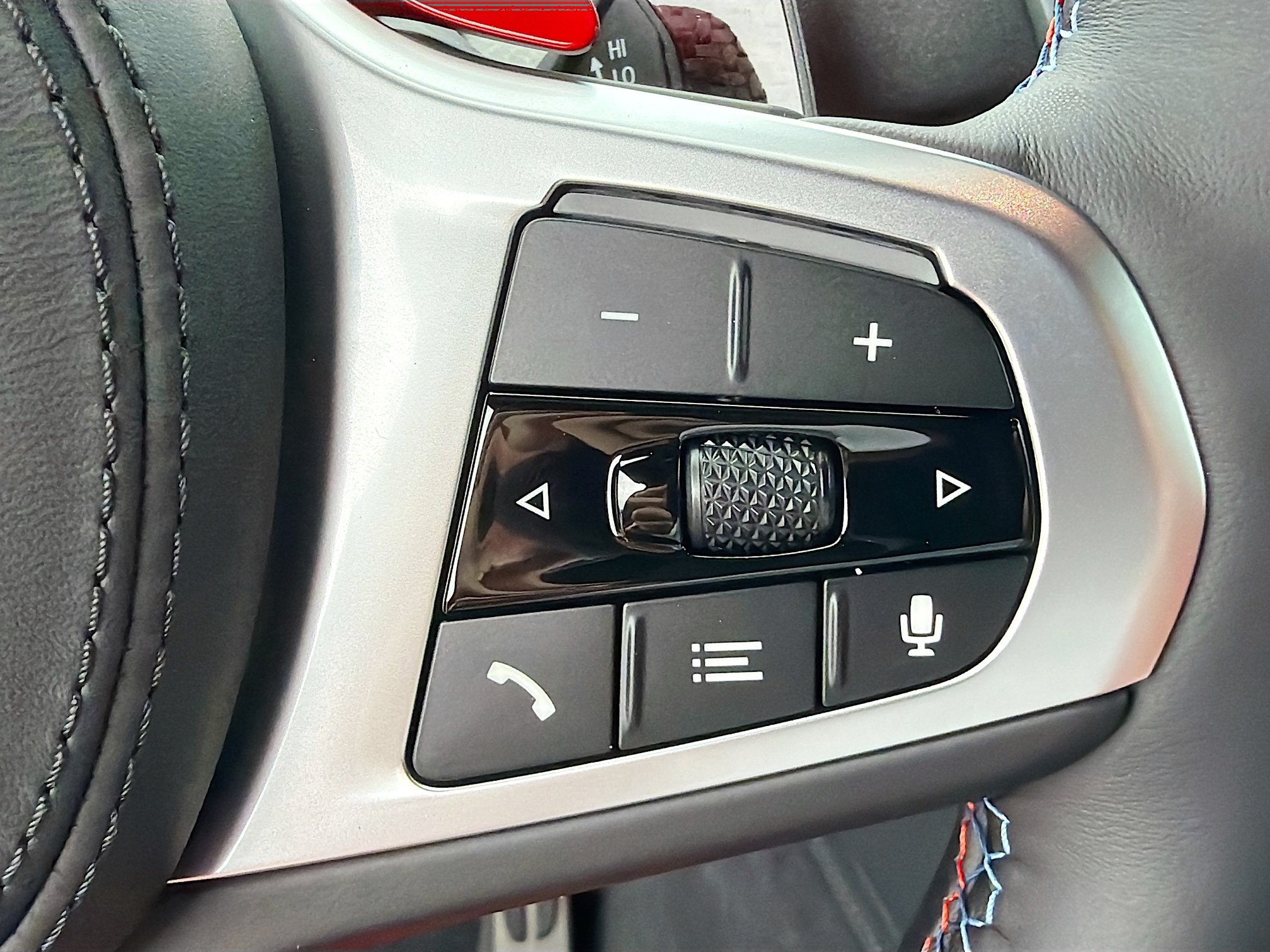 New 2027 BMW X6 M Competition w/ Executive Package AWD/4WD image 39