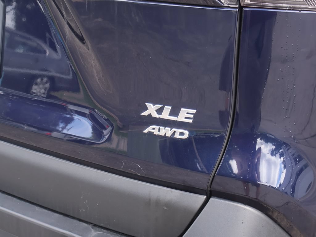 Used 2023 Toyota RAV4 XLE Premium AWD/4WD image 58
