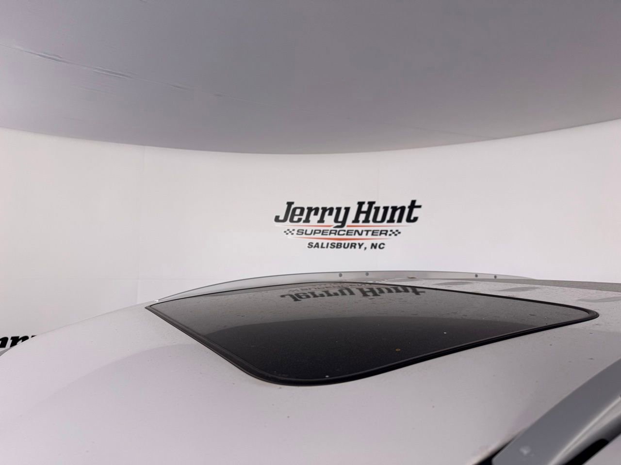 Used 2023 Buick Enclave Essence w/ Experience Buick Package image 6