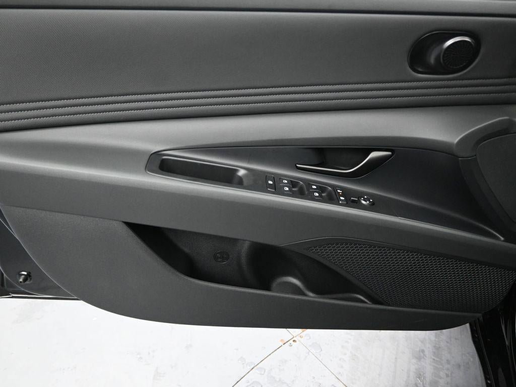 New 2026 Hyundai Elantra Sport image 21