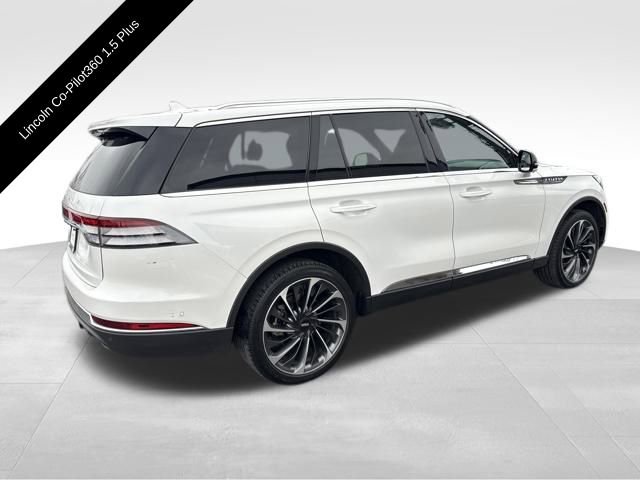 Certified 2023 Lincoln Aviator Reserve w/ Equipment Group 201A image 7