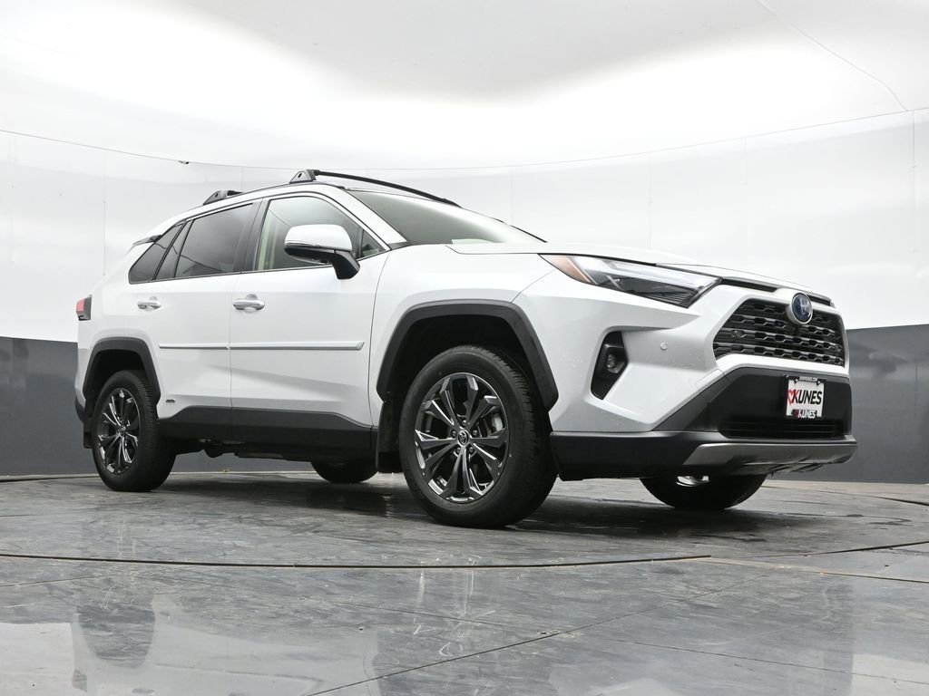 Used 2024 Toyota RAV4 Limited w/ Advanced Technology Package AWD/4WD image 42