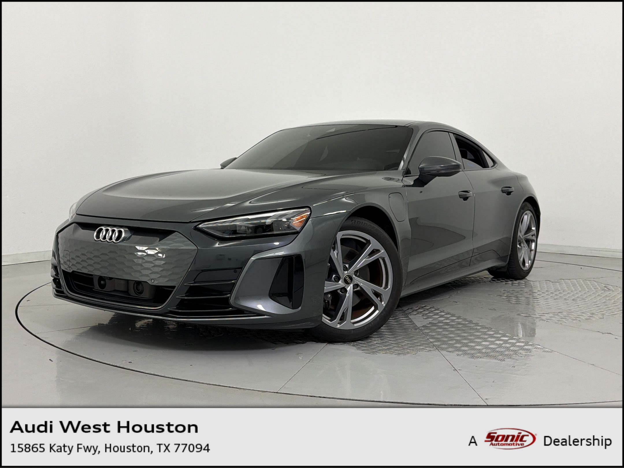 Used 2023 Audi e-tron GT Premium Plus AWD/4WD image 1