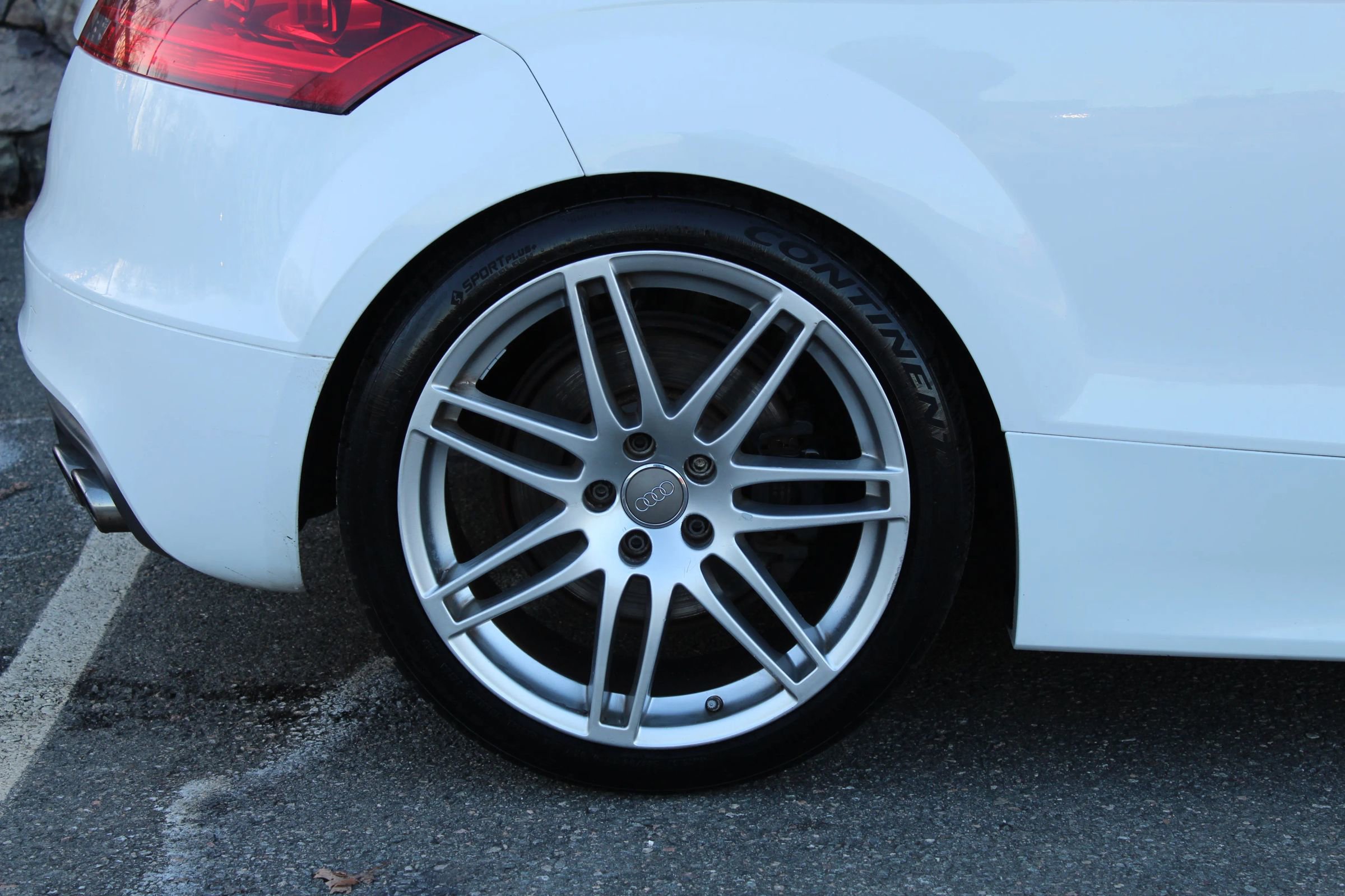 Used 2009 Audi TTS 2.0T Coupe AWD/4WD image 29