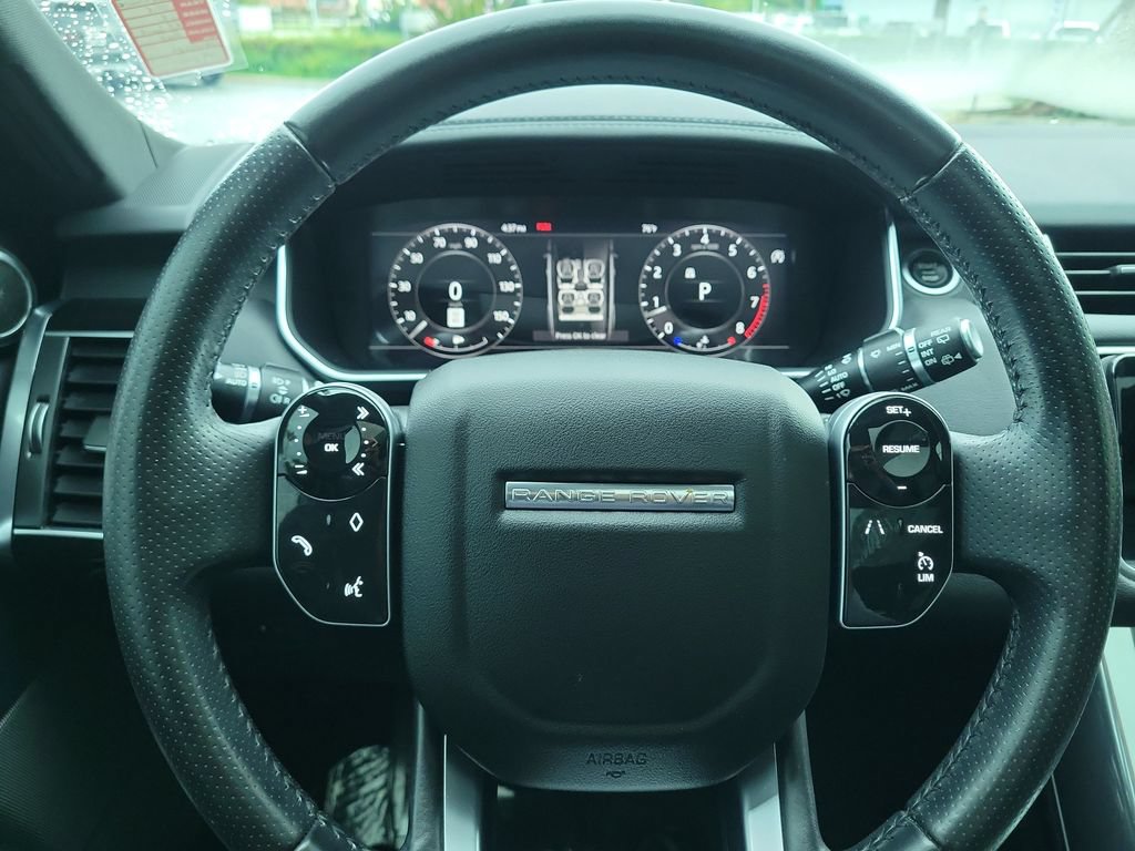 Used 2018 Land Rover Range Rover Sport HSE AWD/4WD image 30
