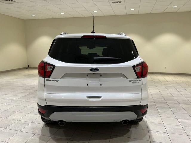 Used 2019 Ford Escape Titanium FWD image 4