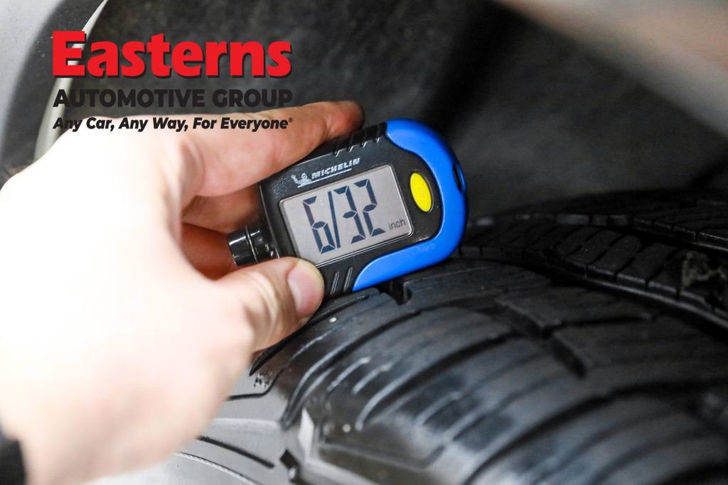 Used 2022 Nissan Rogue SV image 25