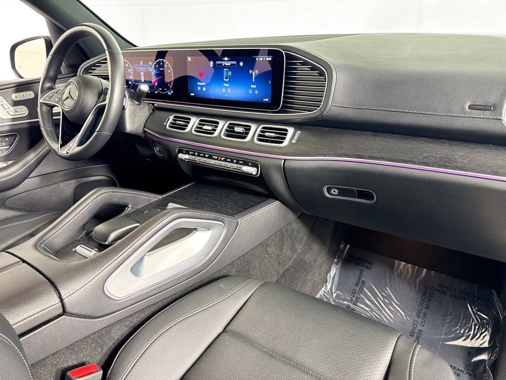 Used 2024 Mercedes-Benz GLS 450 4MATIC image 38