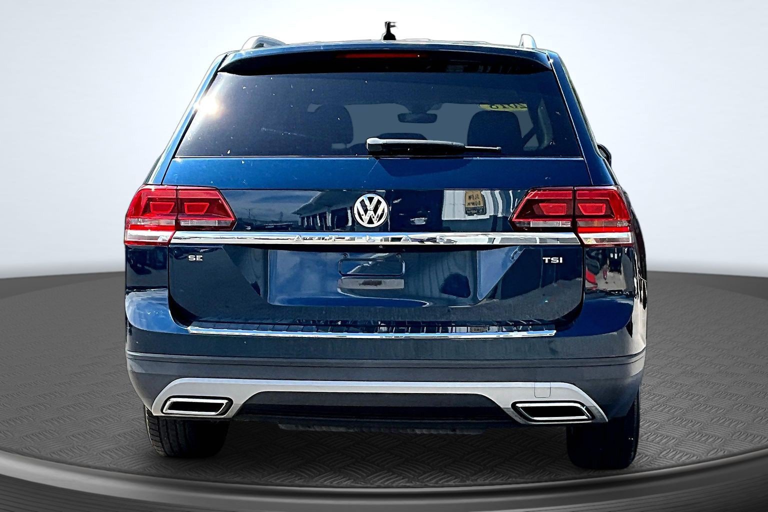 Used 2018 Volkswagen Atlas SE FWD image 4