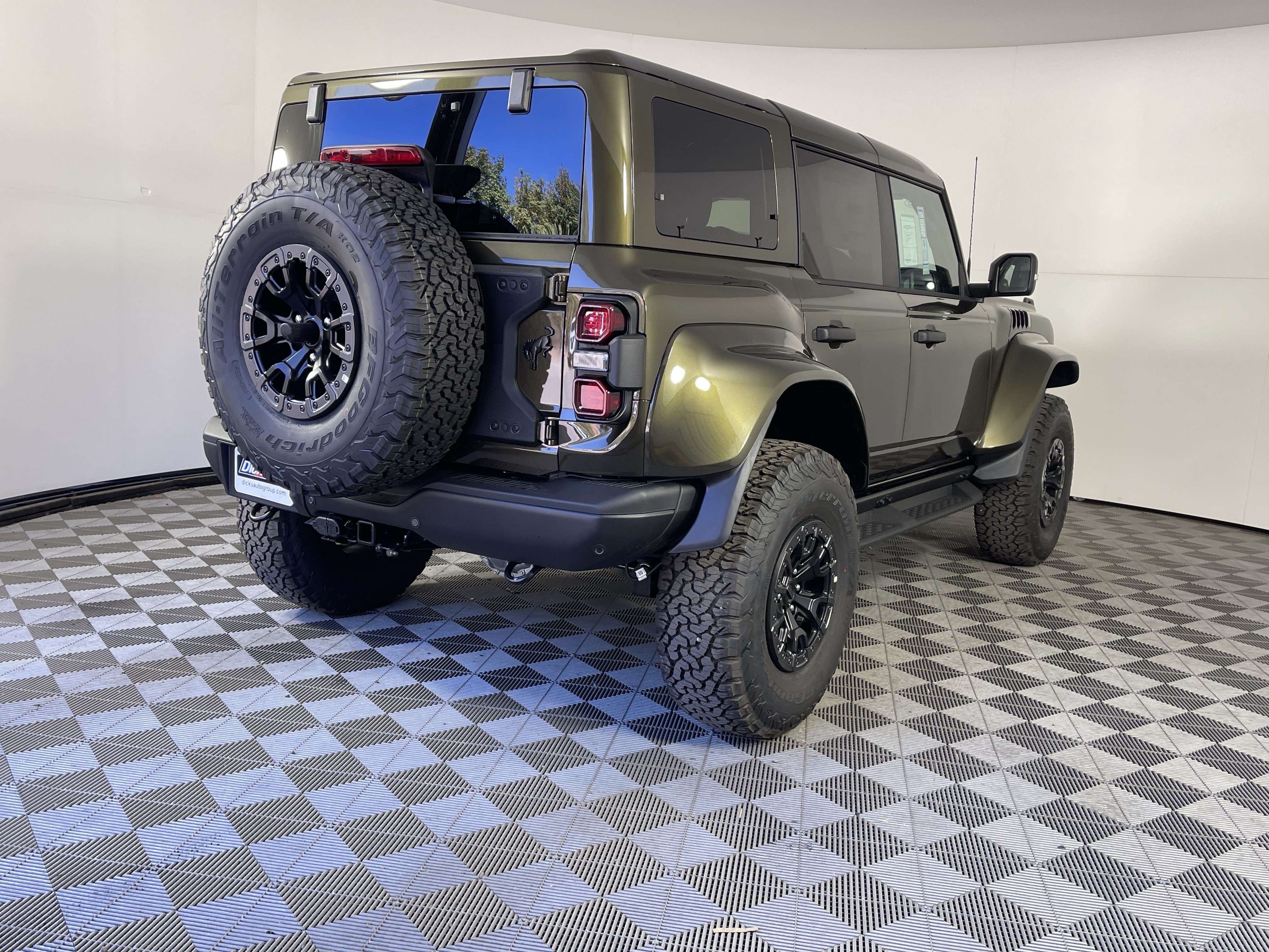 New 2026 Ford Bronco Raptor w/ Interior Carbon Fiber Pack AWD/4WD image 5