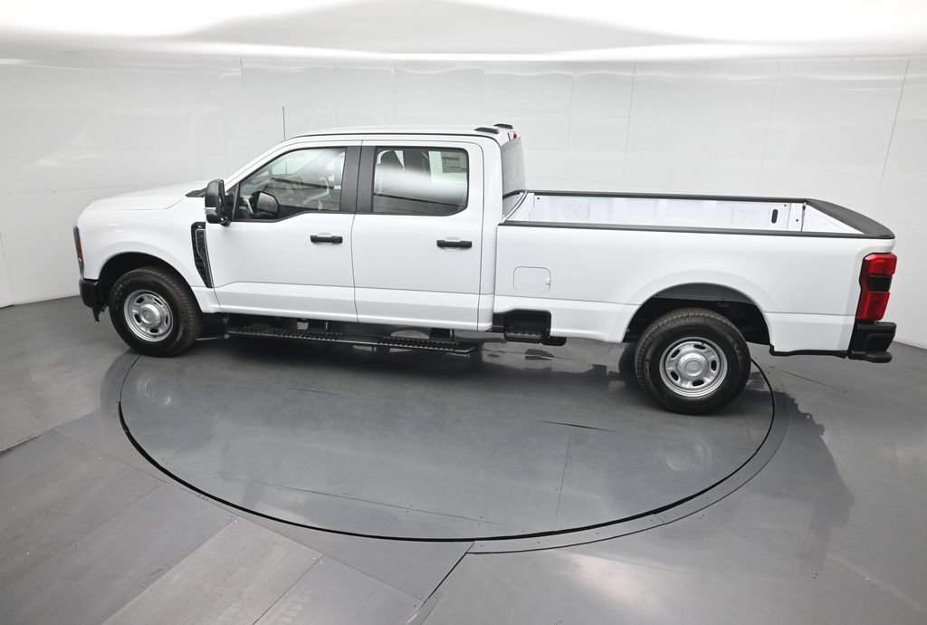 New 2026 Ford F250 XL w/ 360-Degree Camera Package RWD image 37