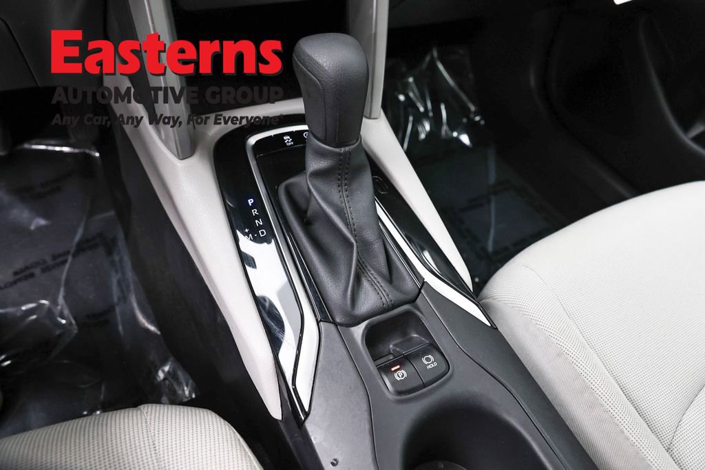 Used 2024 Toyota Corolla Cross L AWD/4WD image 12