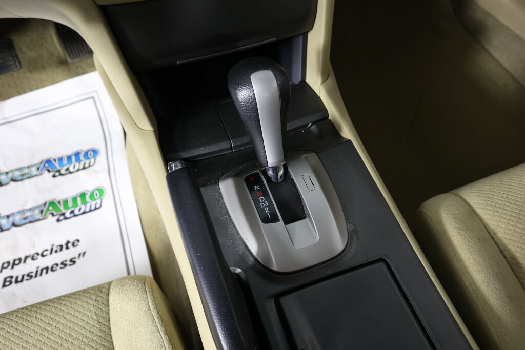 Used 2012 Honda Accord EX image 30