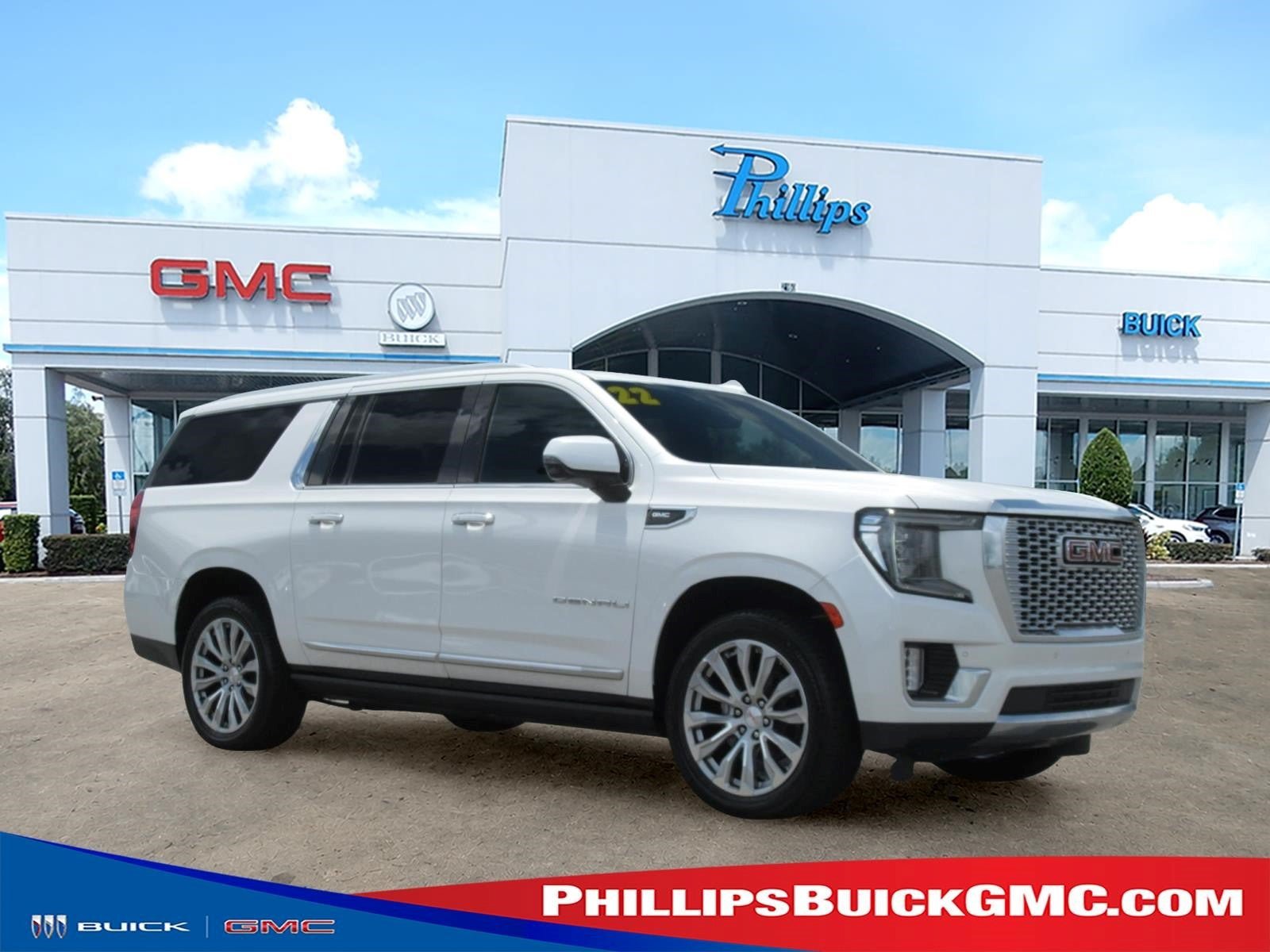 Used 2022 GMC Yukon XL Denali w/ Advanced Technology Package