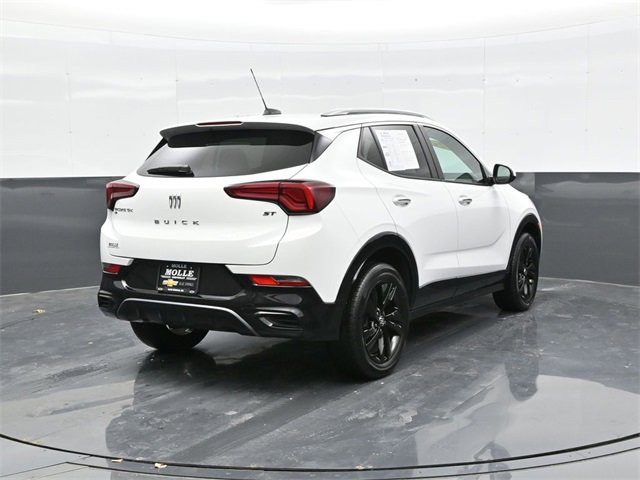 Used 2024 Buick Encore GX Sport Touring image 6
