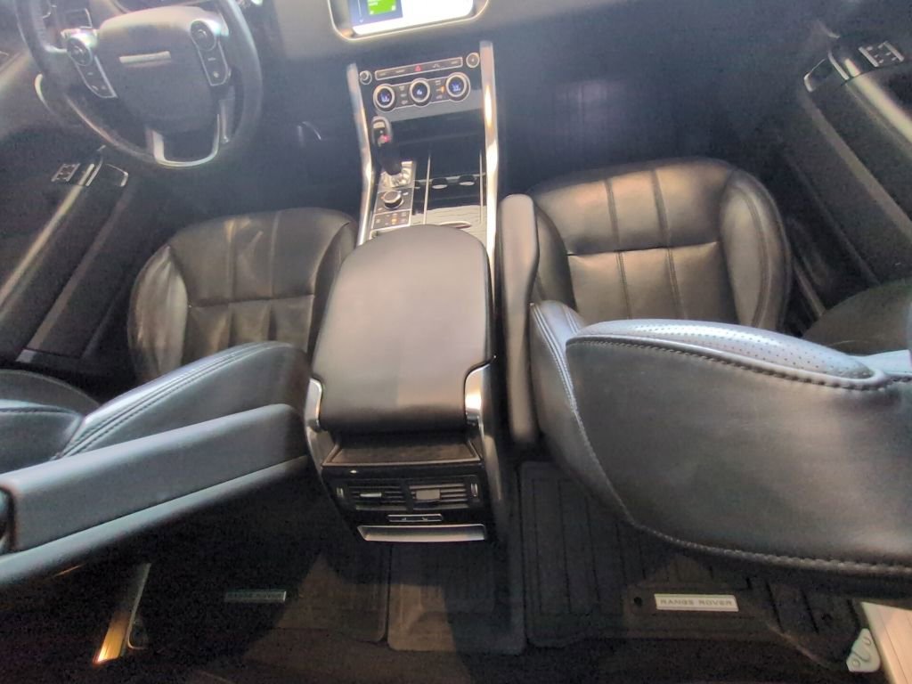 Used 2017 Land Rover Range Rover Sport HSE AWD/4WD image 26