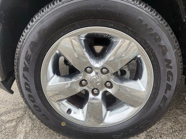 Used 2015 RAM 1500 Lone Star image 9