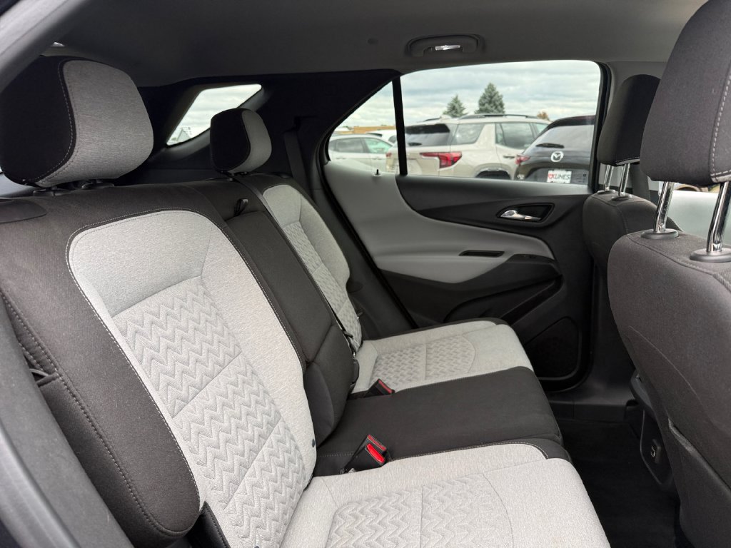 Used 2023 Chevrolet Equinox LT AWD/4WD image 39