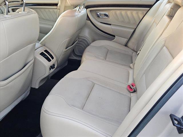 Used 2018 Ford Taurus Limited image 20
