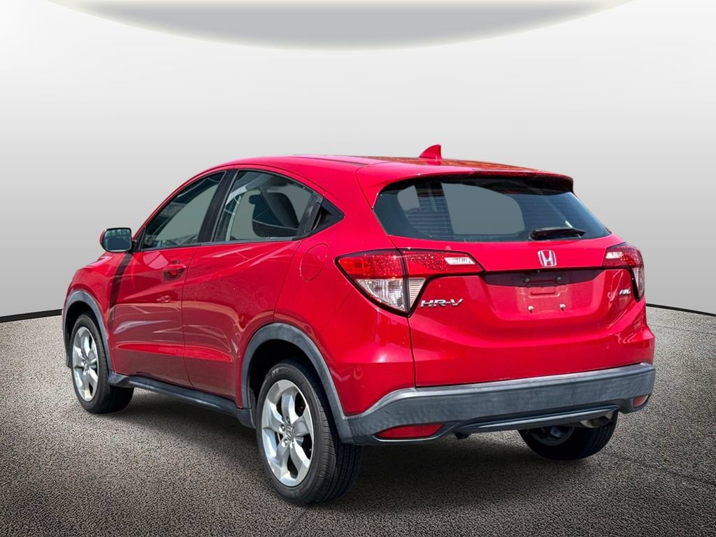 Used 2016 Honda HR-V LX image 4