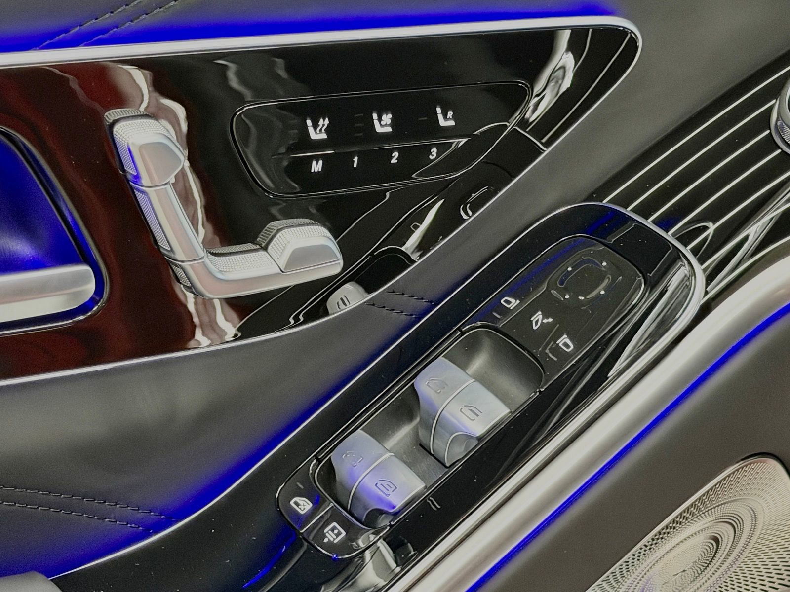 New 2026 Mercedes-Benz Maybach S 580 4MATIC image 17