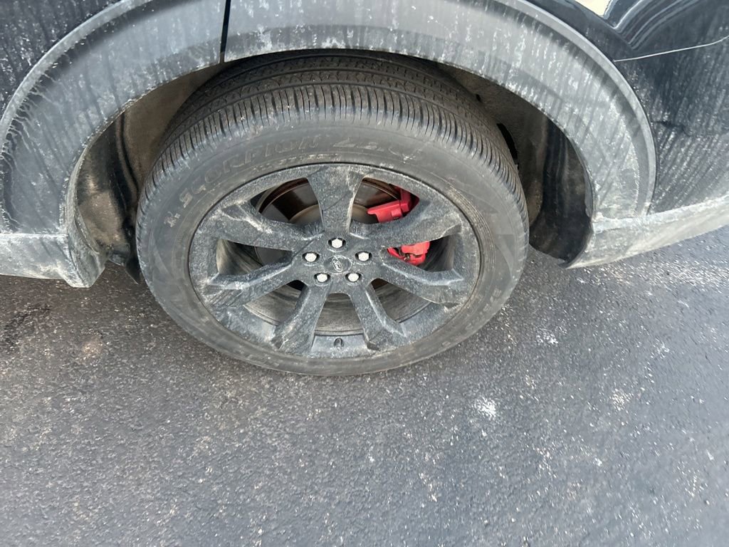 Used 2022 Ford Explorer ST w/ Equipment Group 401A image 14