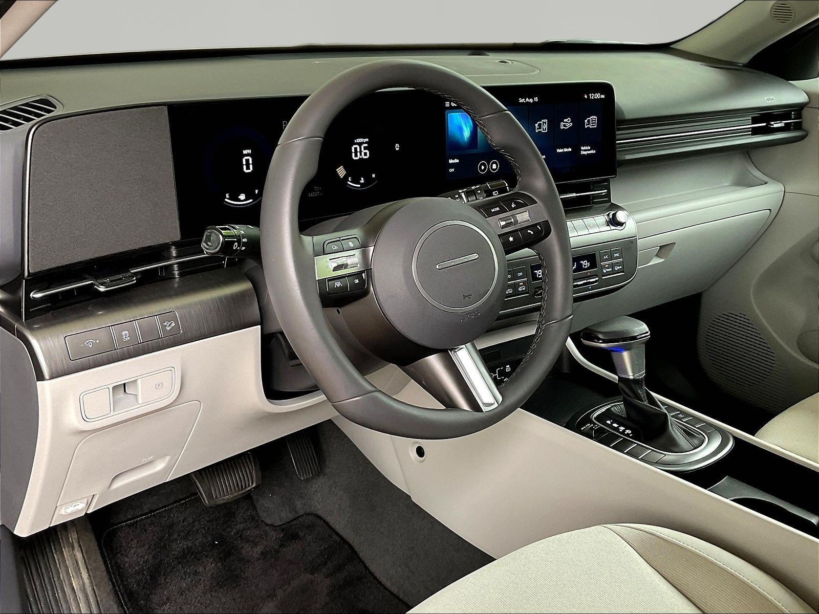 Used 2024 Hyundai Kona SEL FWD image 16