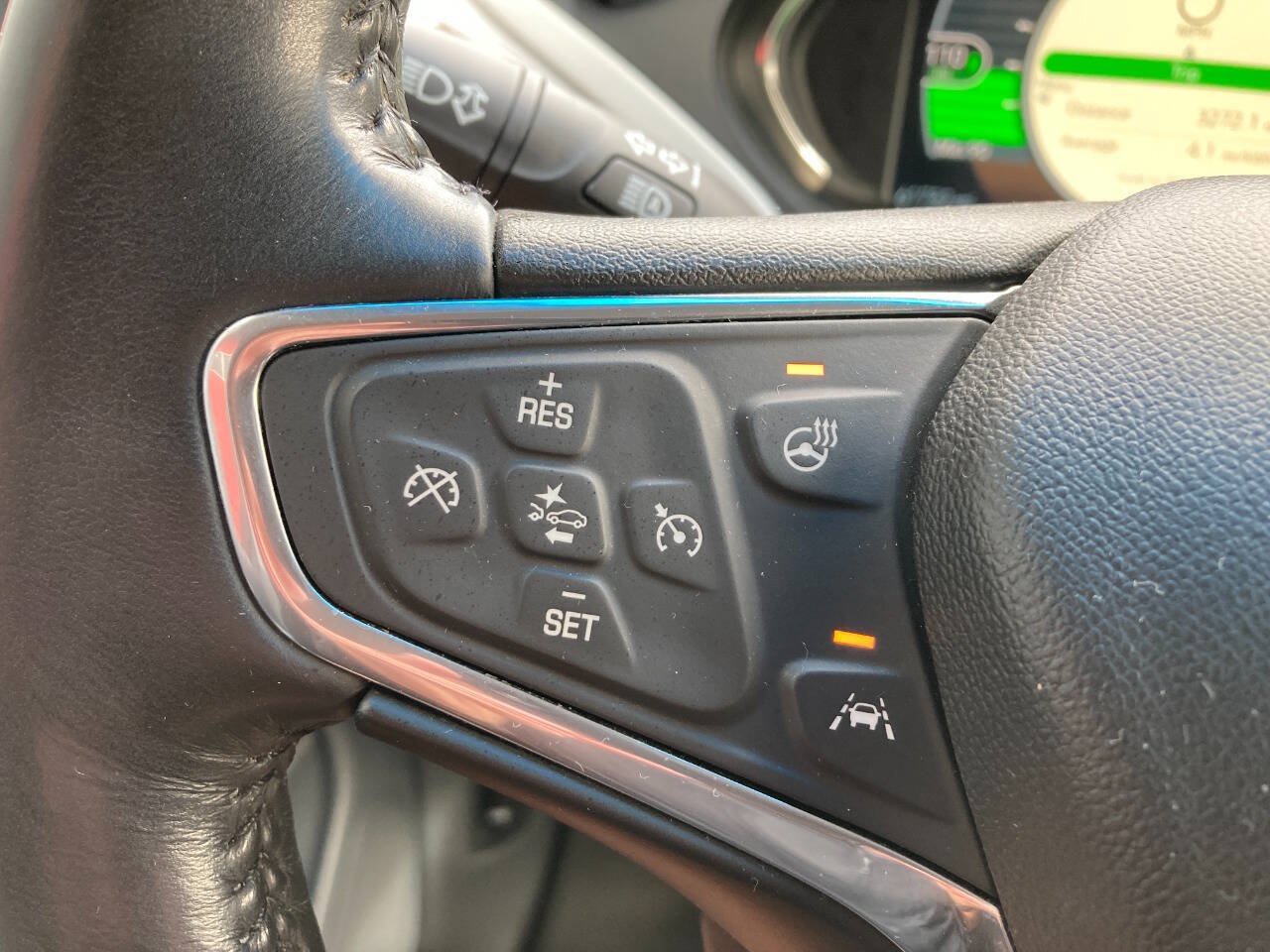 Used 2017 Chevrolet Bolt Premier w/ Driver Confidence II Package FWD image 18