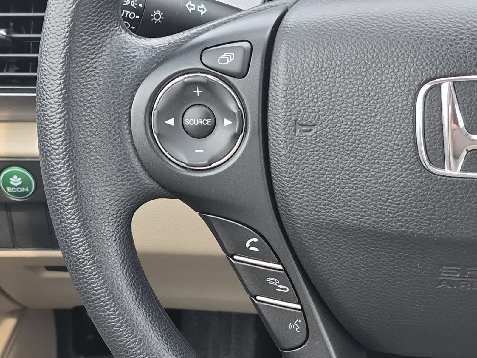 Used 2013 Honda Accord LX image 23
