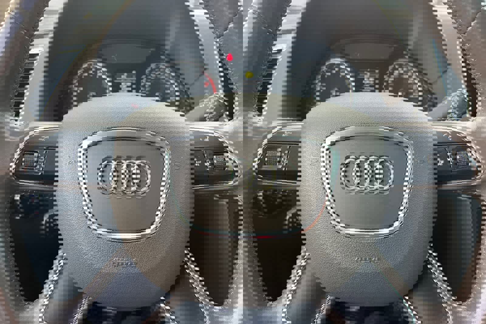 Used 2017 Audi Q5 2.0T Premium Plus w/ Technology Package image 26