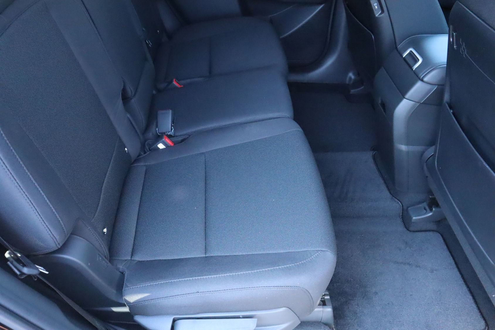 New 2026 Hyundai Santa Fe SE image 19