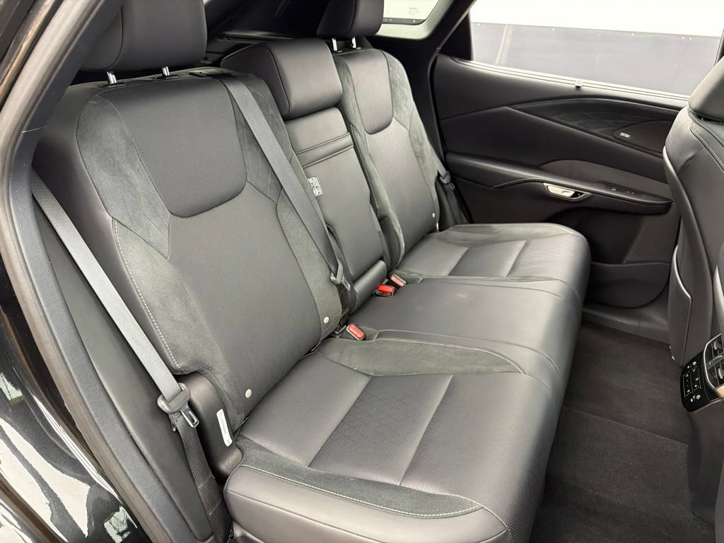 Used 2024 Lexus RX 350 AWD w/ Convenience Package image 25
