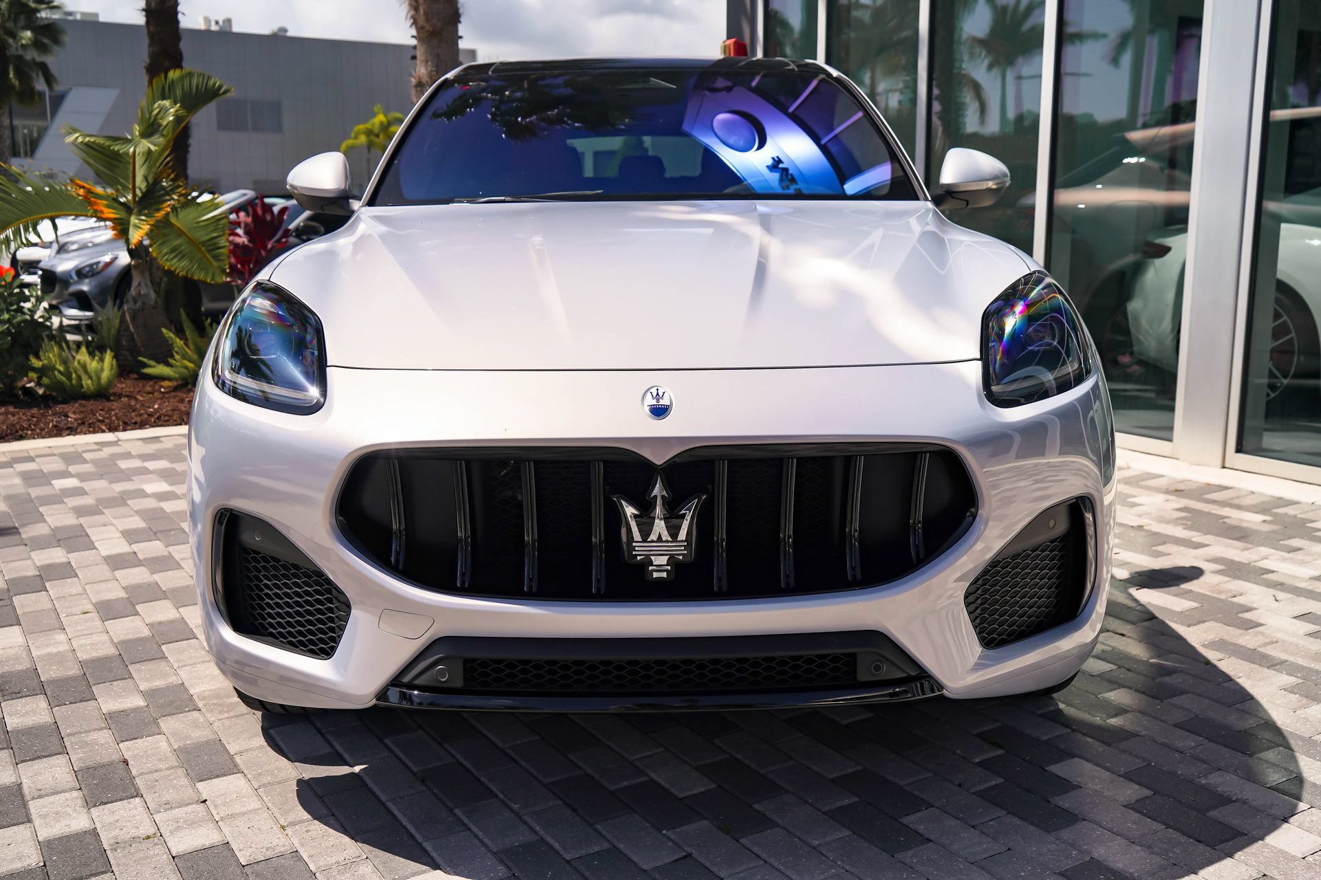 Used 2025 Maserati Grecale Modena AWD/4WD image 2