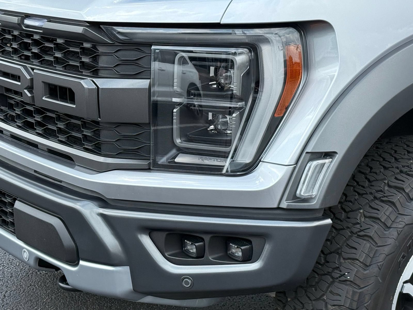 Certified 2023 Ford F150 Raptor AWD/4WD image 9
